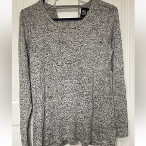 Bobeau Women’s Gray Knit Long Sleeve Back Cutout Size S